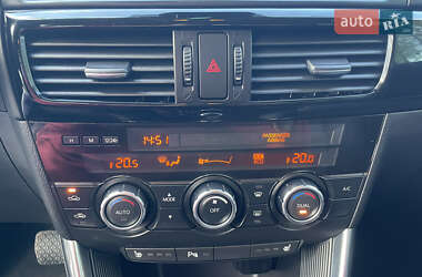 Позашляховик / Кросовер Mazda CX-5 2012 в 