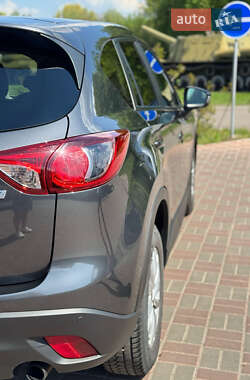 Позашляховик / Кросовер Mazda CX-5 2014 в 