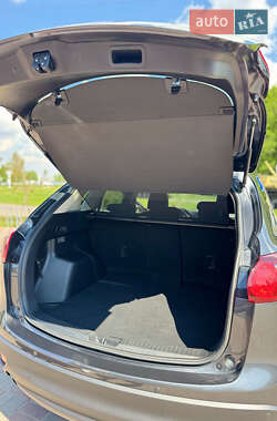 Позашляховик / Кросовер Mazda CX-5 2014 в 