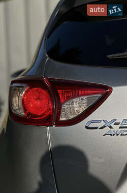 Внедорожник / Кроссовер Mazda CX-5 2013 в 