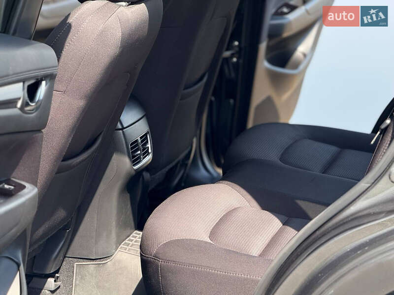 Позашляховик / Кросовер Mazda CX-5 2018 в Дніпрі