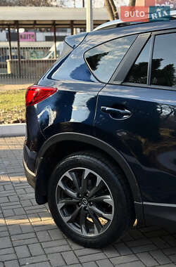 Внедорожник / Кроссовер Mazda CX-5 2015 в 