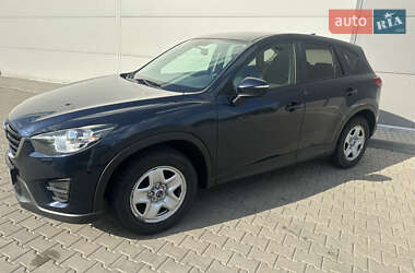 Позашляховик / Кросовер Mazda CX-5 2017 в 