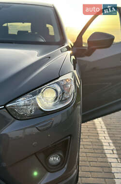 Позашляховик / Кросовер Mazda CX-5 2014 в 