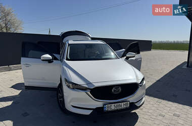 Внедорожник / Кроссовер Mazda CX-5 2018 в 