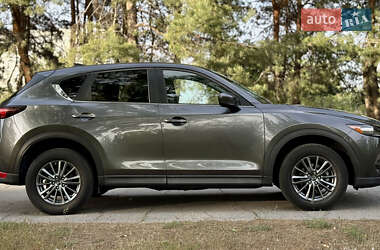 Внедорожник / Кроссовер Mazda CX-5 2018 в 
