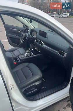 Позашляховик / Кросовер Mazda CX-5 2023 в 
