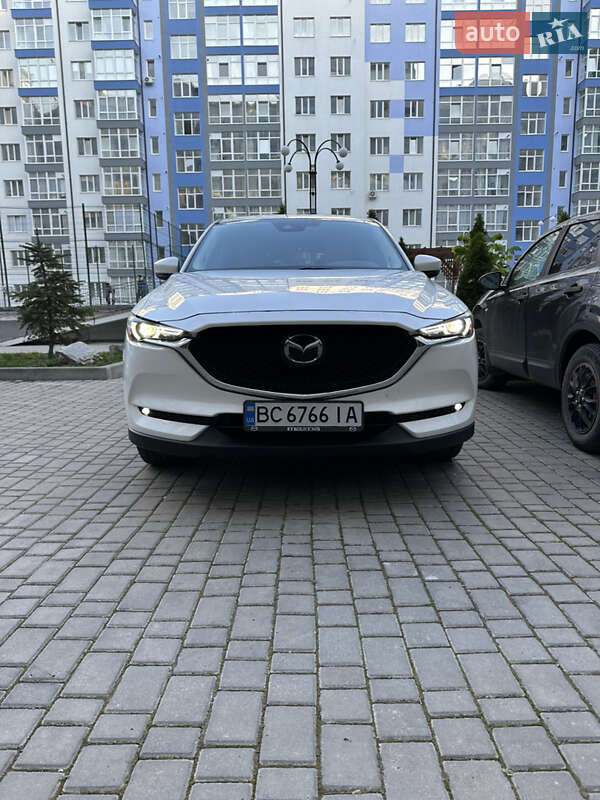 Внедорожник / Кроссовер Mazda CX-5 2020 в 