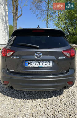 Внедорожник / Кроссовер Mazda CX-5 2015 в 