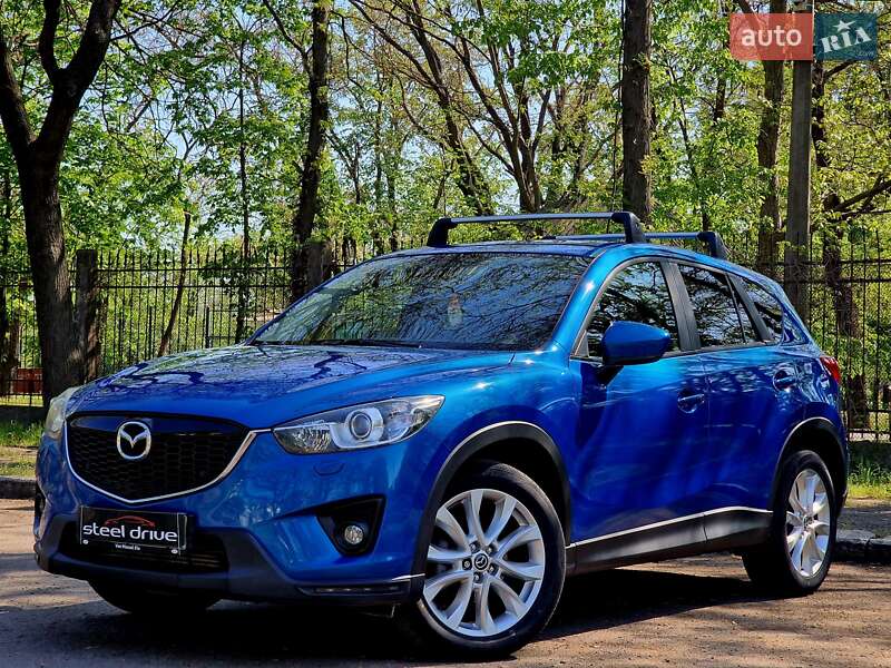 Позашляховик / Кросовер Mazda CX-5 2012 в 
