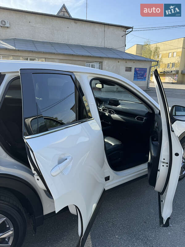 Внедорожник / Кроссовер Mazda CX-5 2019 в Киеве