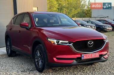 Позашляховик / Кросовер Mazda CX-5 2020 в 