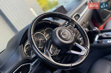 Позашляховик / Кросовер Mazda CX-5 2020 в 