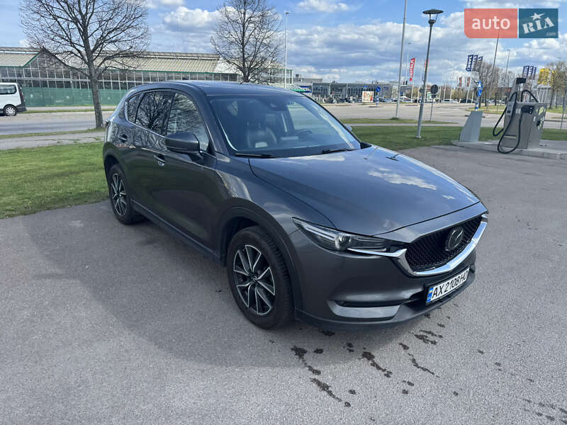 Внедорожник / Кроссовер Mazda CX-5 2017 в Киеве