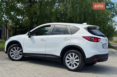Позашляховик / Кросовер Mazda CX-5 2014 в 
