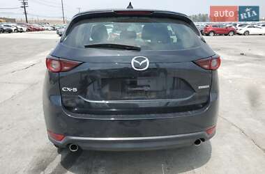 Позашляховик / Кросовер Mazda CX-5 2021 в 