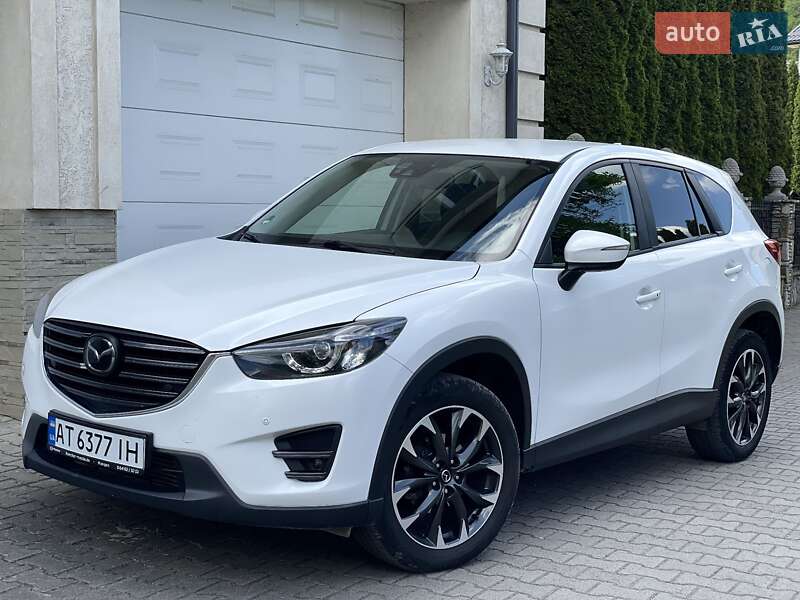 Внедорожник / Кроссовер Mazda CX-5 2015 в Надворной