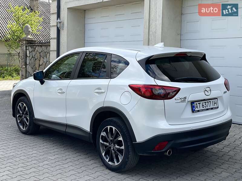 Внедорожник / Кроссовер Mazda CX-5 2015 в Надворной
