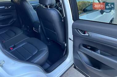 Внедорожник / Кроссовер Mazda CX-5 2024 в 
