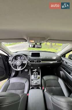 Внедорожник / Кроссовер Mazda CX-5 2023 в 