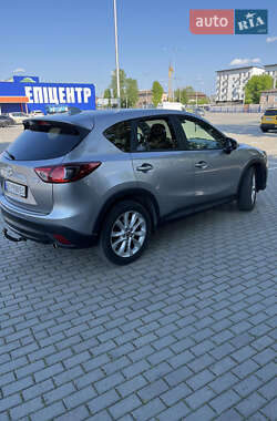 Позашляховик / Кросовер Mazda CX-5 2014 в 