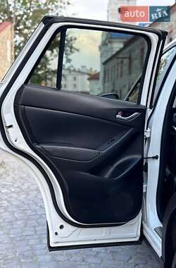 Внедорожник / Кроссовер Mazda CX-5 2012 в 