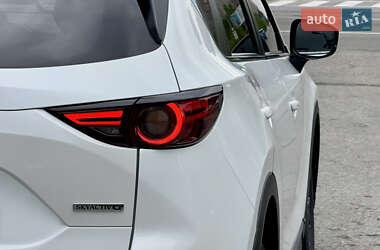 Позашляховик / Кросовер Mazda CX-5 2021 в 