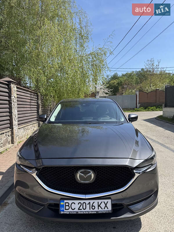 Позашляховик / Кросовер Mazda CX-5 2017 в Львові