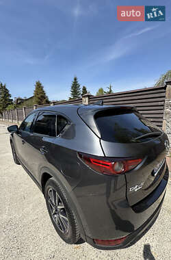 Внедорожник / Кроссовер Mazda CX-5 2017 в 