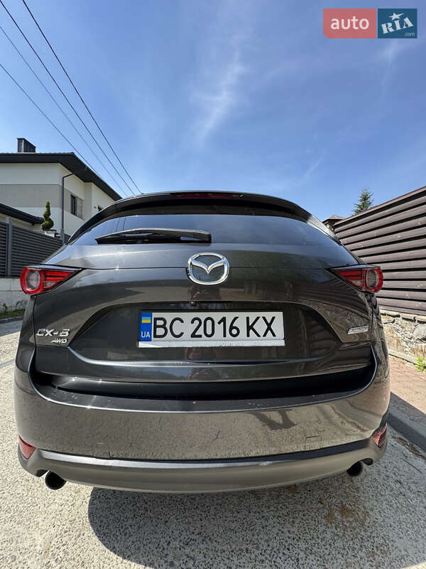 Позашляховик / Кросовер Mazda CX-5 2017 в Львові