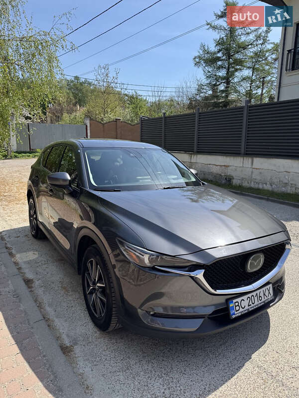 Позашляховик / Кросовер Mazda CX-5 2017 в Львові