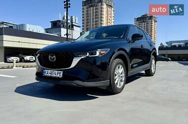 Позашляховик / Кросовер Mazda CX-5 2023 в 