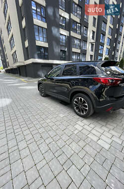 Позашляховик / Кросовер Mazda CX-5 2017 в 