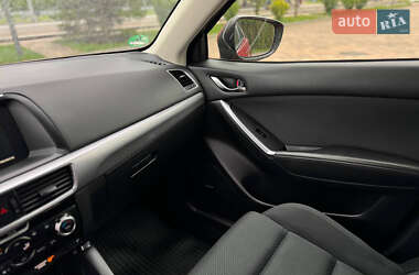Внедорожник / Кроссовер Mazda CX-5 2017 в 