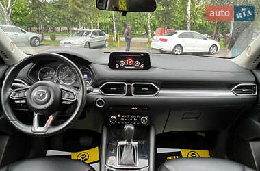 Внедорожник / Кроссовер Mazda CX-5 2017 в 