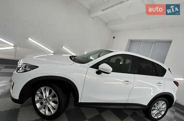 Позашляховик / Кросовер Mazda CX-5 2013 в 