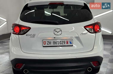 Позашляховик / Кросовер Mazda CX-5 2013 в 