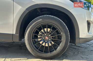 Позашляховик / Кросовер Mazda CX-5 2013 в 
