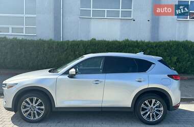 Внедорожник / Кроссовер Mazda CX-5 2020 в 