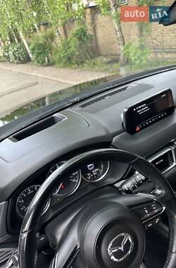 Позашляховик / Кросовер Mazda CX-5 2017 в 