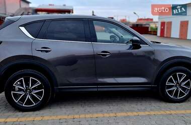Внедорожник / Кроссовер Mazda CX-5 2018 в 
