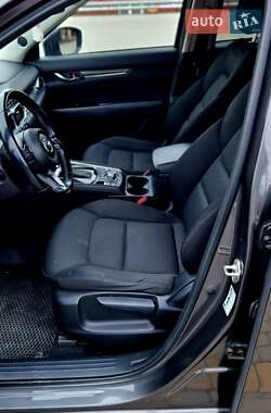 Внедорожник / Кроссовер Mazda CX-5 2018 в 