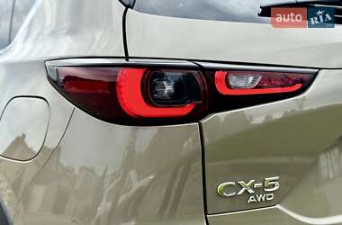 Внедорожник / Кроссовер Mazda CX-5 2022 в 