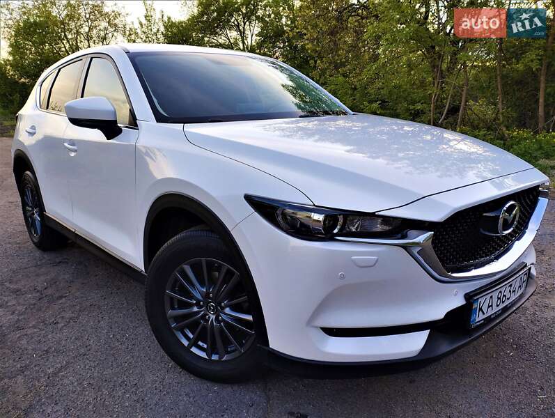 Позашляховик / Кросовер Mazda CX-5 2020 в 