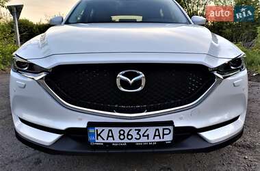 Позашляховик / Кросовер Mazda CX-5 2020 в 