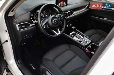 Позашляховик / Кросовер Mazda CX-5 2020 в 