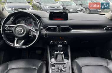 Позашляховик / Кросовер Mazda CX-5 2017 в 