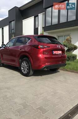 Внедорожник / Кроссовер Mazda CX-5 2023 в 