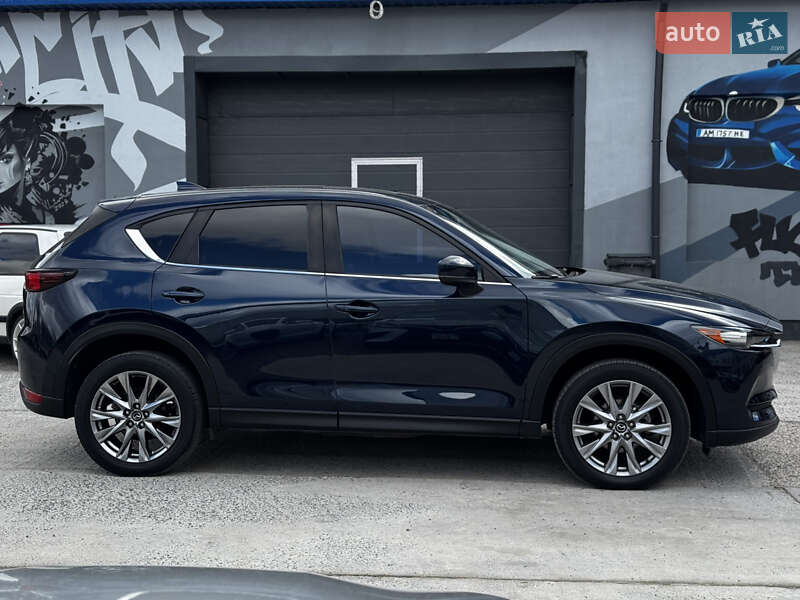 Внедорожник / Кроссовер Mazda CX-5 2018 в Житомире