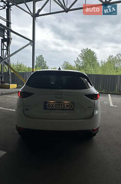 Внедорожник / Кроссовер Mazda CX-5 2018 в 